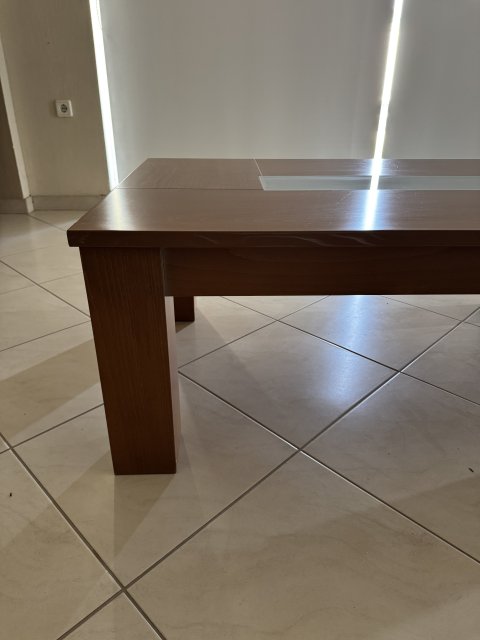 Τραπεζάκι Σαλονιού