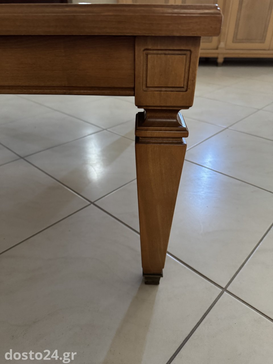 Τραπεζάκι Σαλονιού κλασσικό